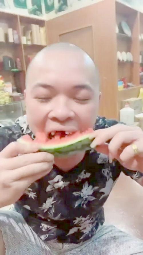 吃瓜搞艺术,揭秘“吃瓜搞艺术”的独特魅力