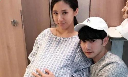 怀孕妻子吃瓜,孕妈的甜蜜小确幸