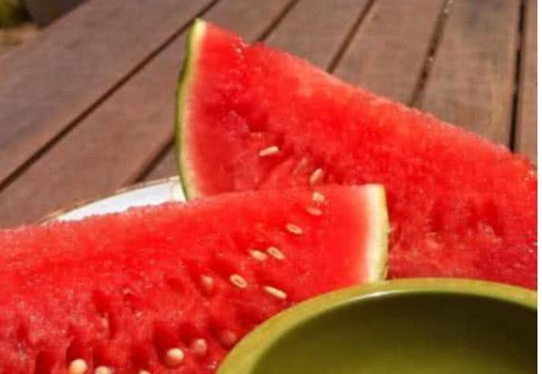 本人在线吃瓜,揭秘虚拟世界的“瓜田”盛景