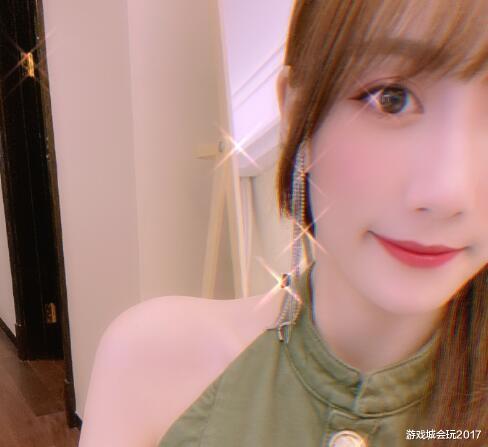 吃瓜主播大姐,揭秘娱乐圈幕后故事