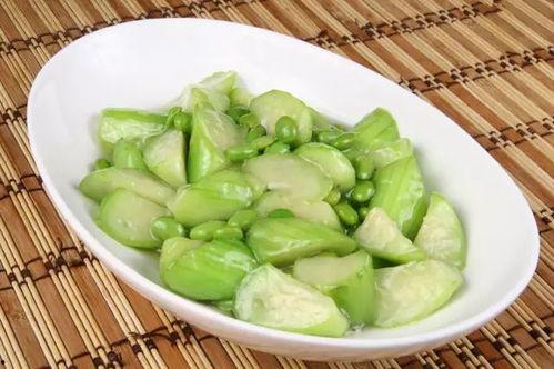 瓜花和瓜尖如何吃,瓜花瓜尖的多样食法探索