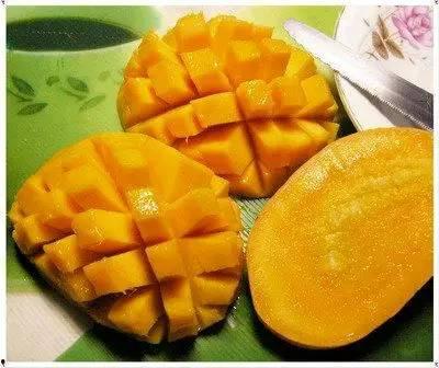 芒果吃瓜,揭秘娱乐圈的甜蜜与苦涩