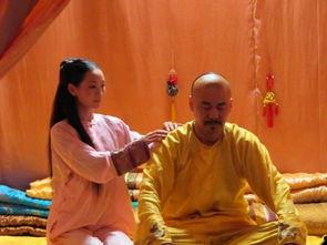 《侍寝》吃瓜人,宫廷秘闻中的吃瓜人生